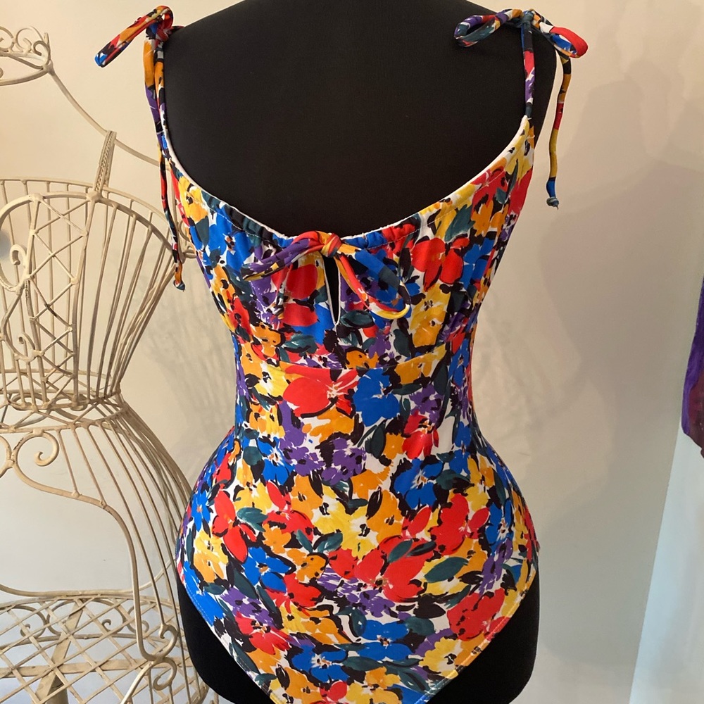 Beach Riot Betsey One Piece Buttercup Floral - Picture 4 of 6
